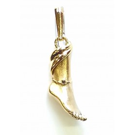 Gold Pendant- Montero Jewelers