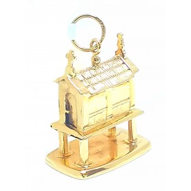Gold Pendant- Montero Jewelers