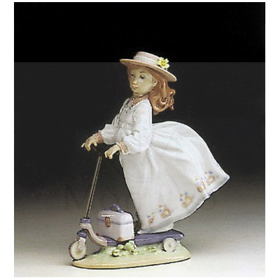 Niña en Patinete-01006031