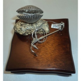 ANZUELO+BERBERECHO PLATA BASE MADERA