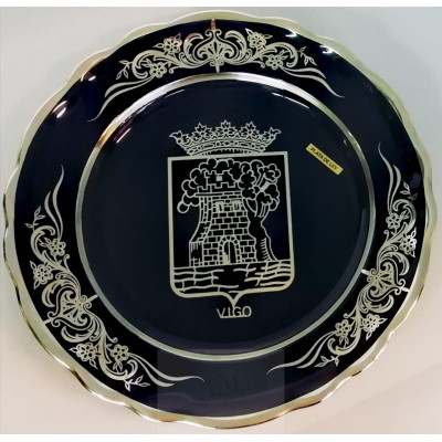 Porcelain Gift