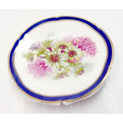 Porcelain Gift