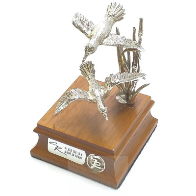 Miniatura Plata Aves Base Madera