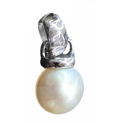 Gold Pendant- Montero Jewelers