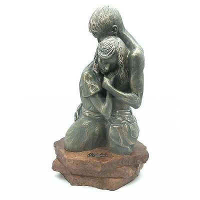 Figura Busto Abrazo