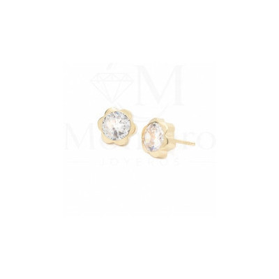 9 Carat Gold Earrings - Montero Jewelers