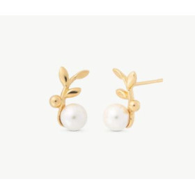 Pendientes cortos con pincho en plata bañada en oro de 18k con perla redonda blanca de 6mm.